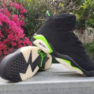 AJ6 generation of black and green