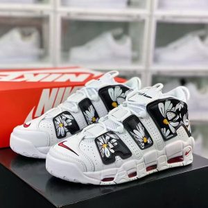 Uptempo White Flowers