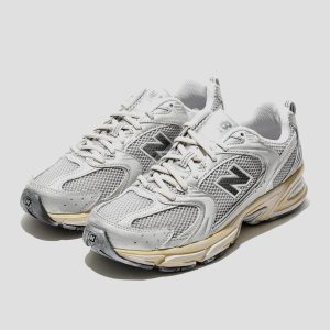 New Balance 530 Silver Moonbeam Distressed