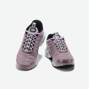 Nike Air Max Plus TN SE Taped