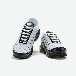 Nike Air Max Plus With VoltBright CrimsonBlack