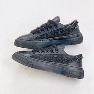Dior B33 Sneaker Black Smooth Calfskin Oblique Raised Embroidery