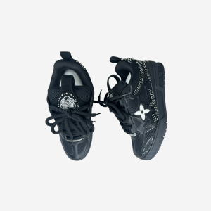 louis vuitton skate trainer black and white
